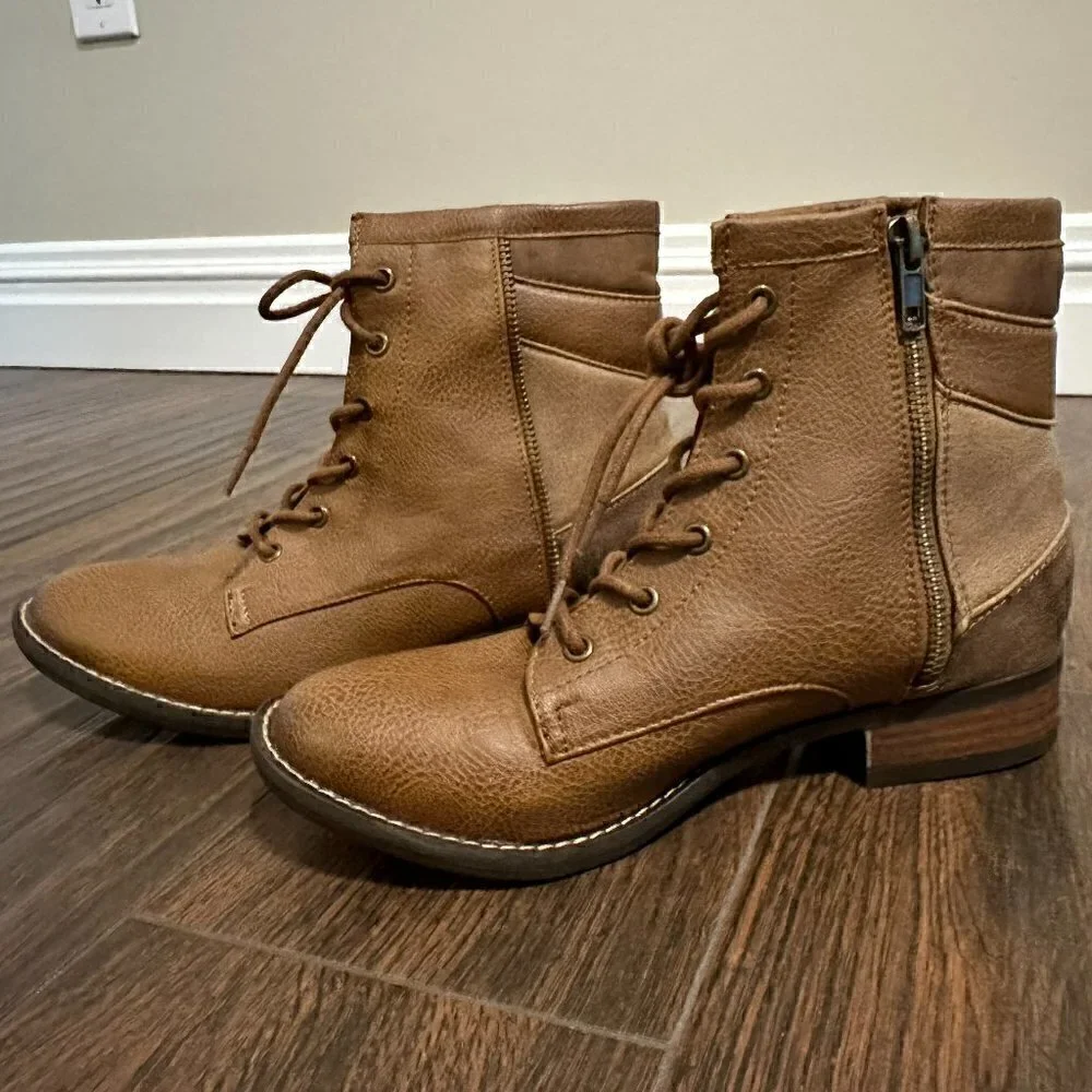 Not Rated Shoes Lace up combat boots - New! Never worn Tan/Brown sized zipper